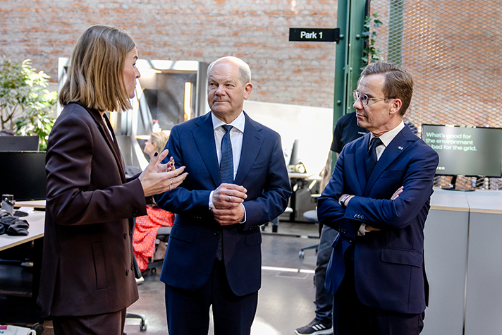 Tysklands förbundskansler Olaf Scholz och statsminister Ulf Kristersson besöker Norrsken Foundation. 