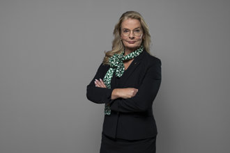Gymnasie-, högskole- och forskningsminister Lotta Edholm