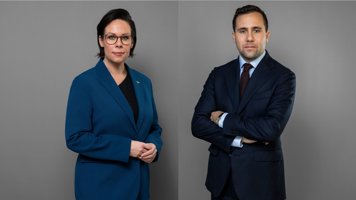 Maria Malmer Stenergard och Benjamin Dousa mot grå bakgrund.