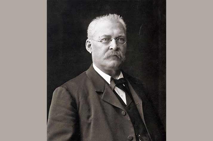 Porträttbild på Christian Lundeberg.