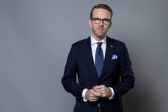 Infrastruktur- och bostadsminister Andreas Carlson.