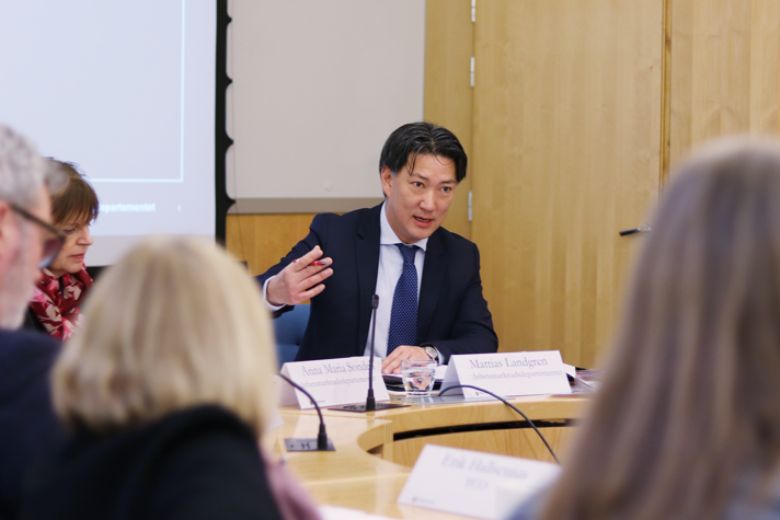 Mattias Landgren, statssekreterare hos bostadsminister och biträdande arbetsmarknadsminister Johan Danielsson.