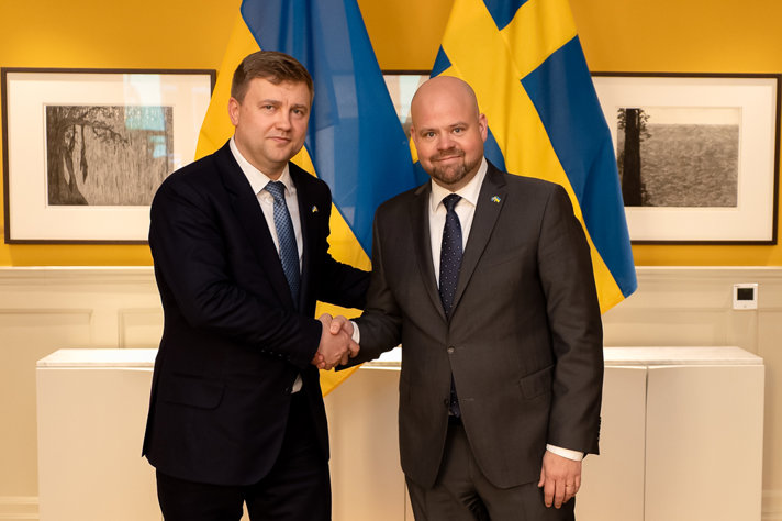 Ukrainas jordbruks- och livsmedelsminister Vitalii Koval och landsbygdsminister Peter Kullgren.
