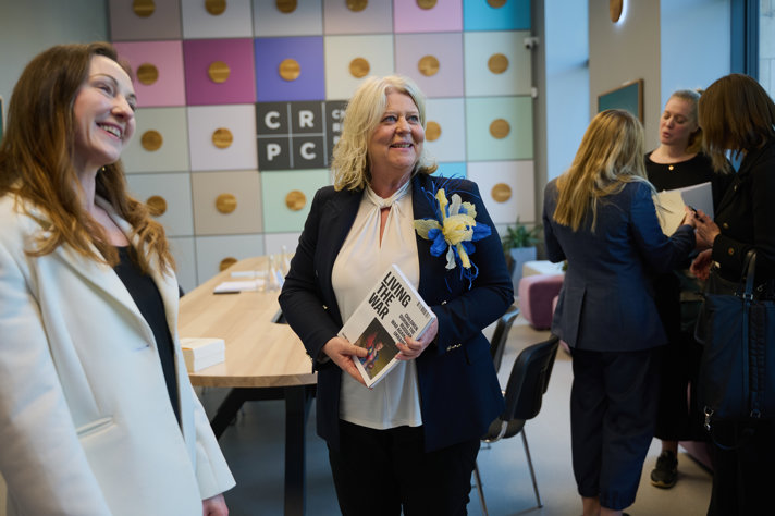 Vid sidan av toppmötet deltog statsrådet i ett bilateralt möte med vice MR-ombudsman Iryna Suslova.