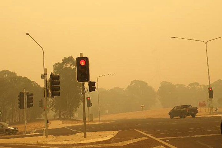 Rökig vy över Canberra