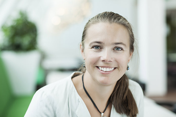 Cecilia Ekholm, statsvetare.