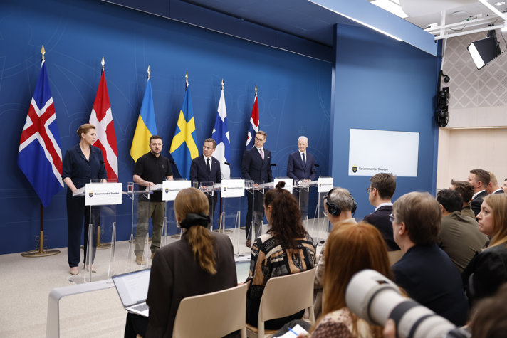 De nordiska ledarna och president Zelenskyj höll en pressträff i samband det nordiska toppmötet på temat säkerhet och försvar.