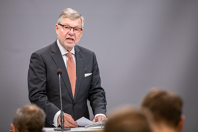 Björn von Sydow Björn von Sydow