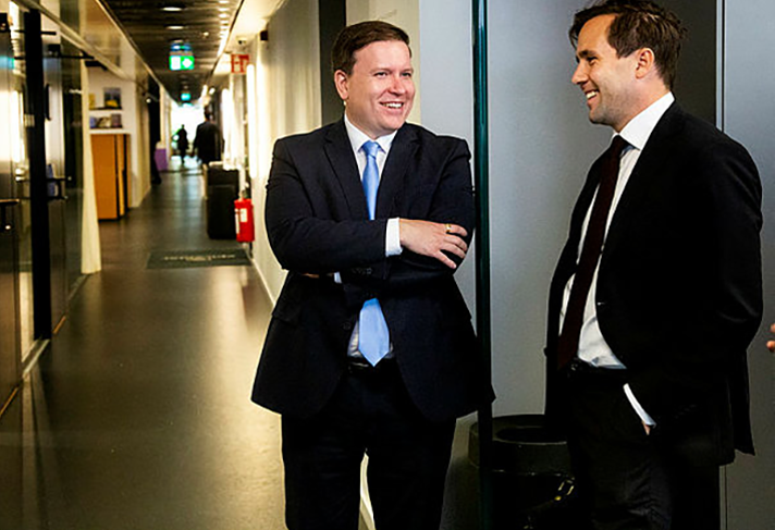 Finlands Utrikeshandels- och utvecklingsminister Ville Tavio och Sveriges Bistånds- och utrikeshandelsminister Benjamin Dousa på besök på Epicenter i Stockholm.