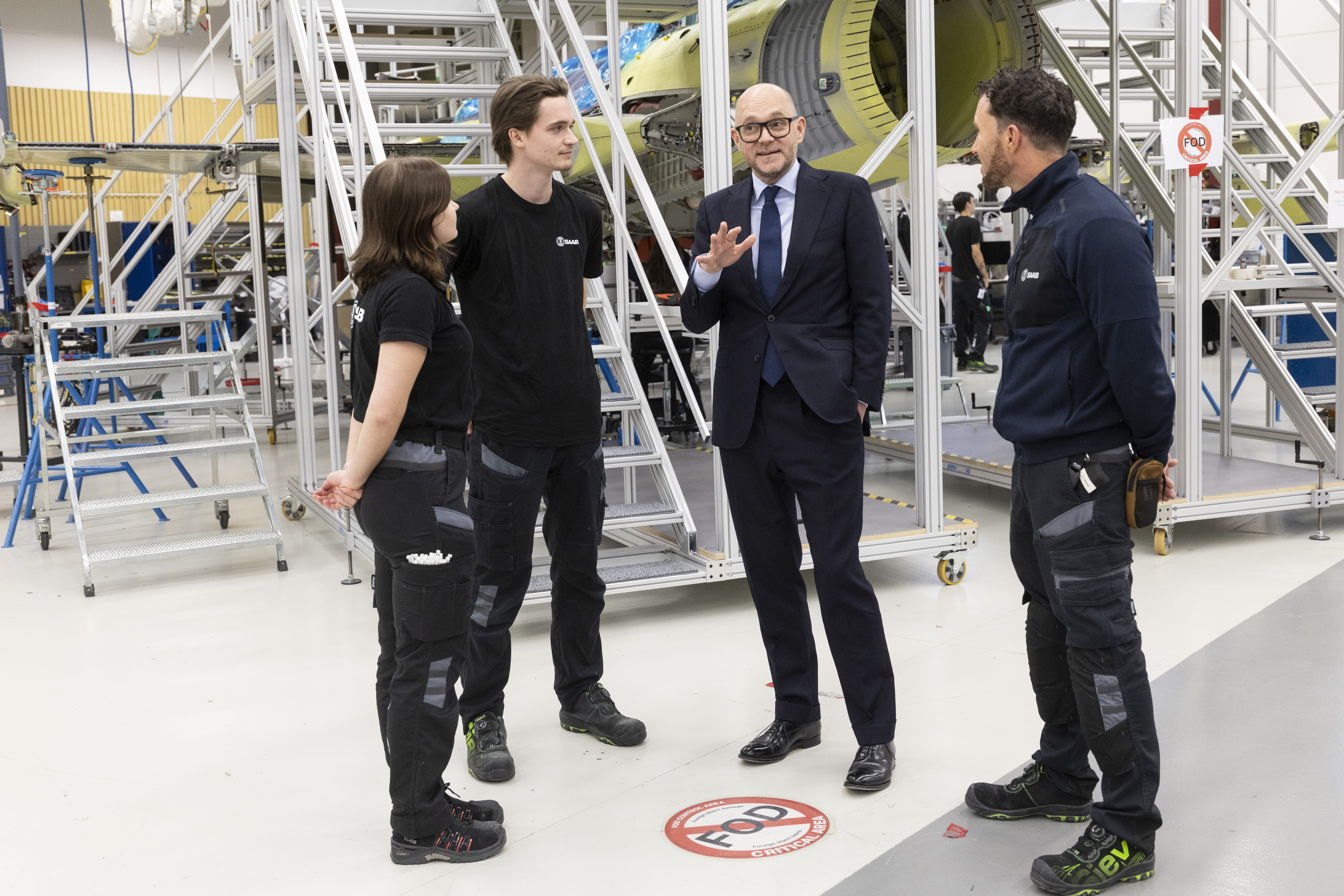 Johan Britz på besök hos SAAB