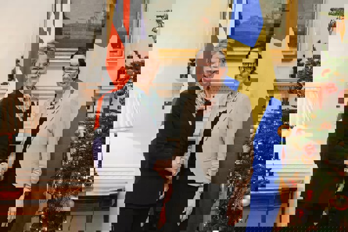 Storbritanniens utrikesminister Yvette Cooper och Sveriges utrikesminister Maria Malmer Stenergard i möttes i London.