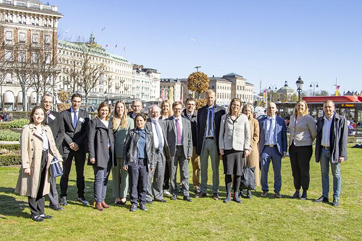 Gruppbild på deltagarna vid mötet.
