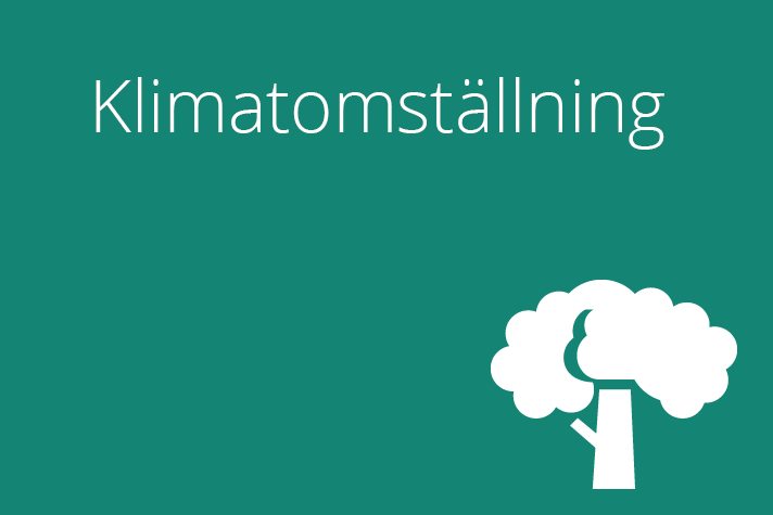 Illustrationen föreställer ett träd på grön bakgrund.