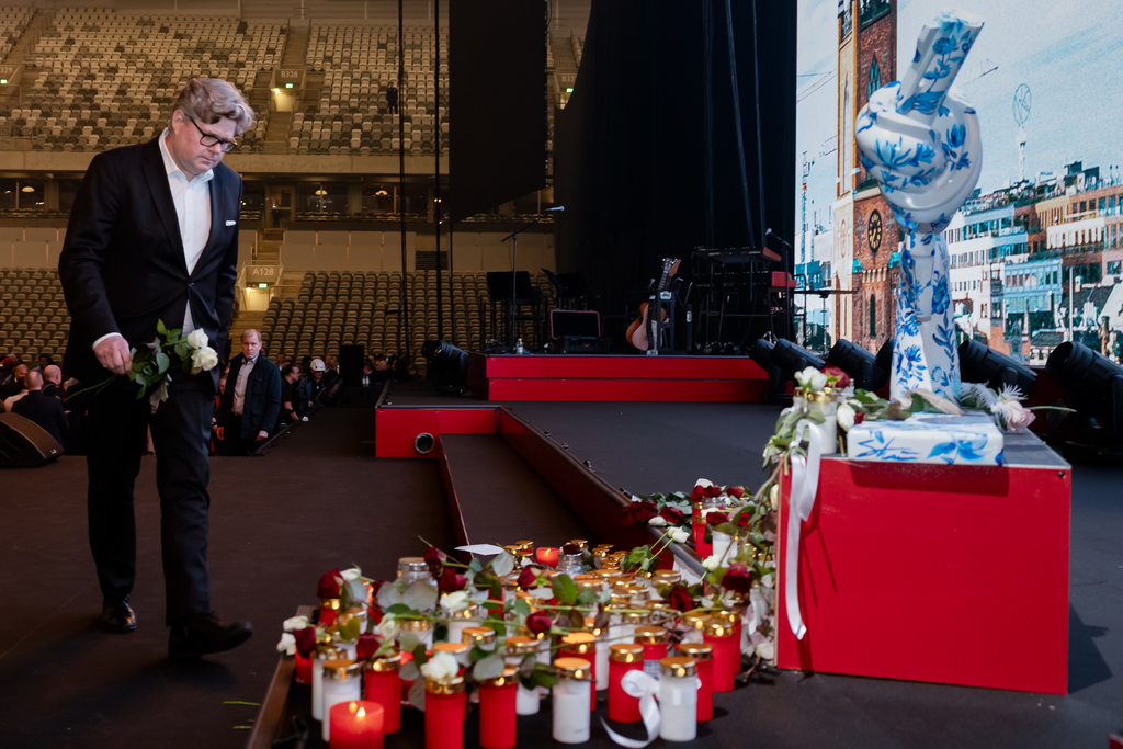 Justitieminister Gunnar Strömmer under galan "Det Räcker!"