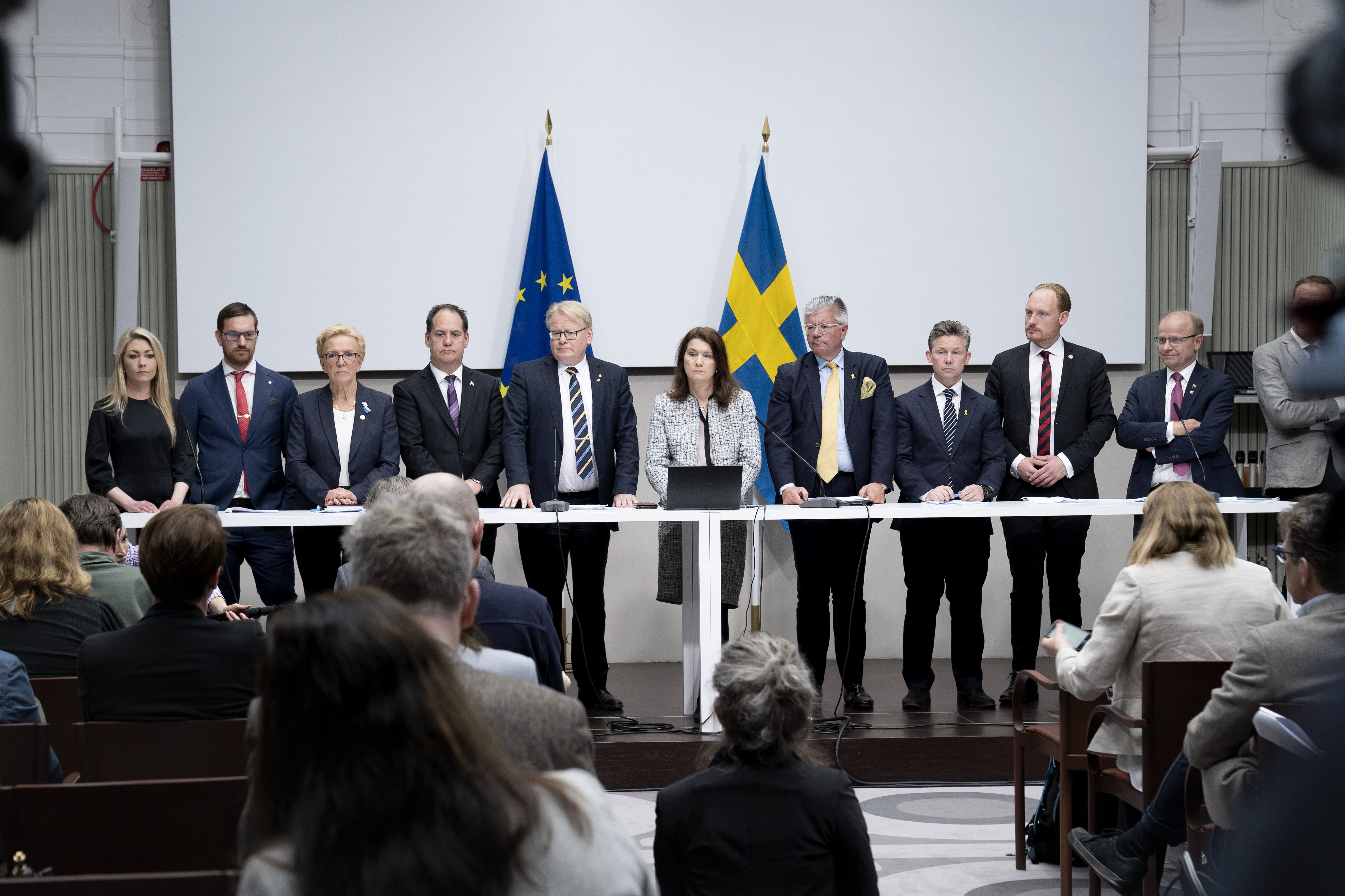 Varför är Inte Sverige Med I Nato