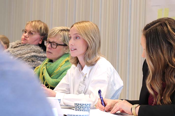 Representanter från civilsamhället.