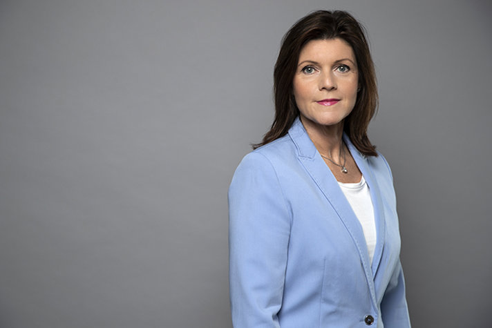 Arbetsmarknadsminister Eva Nordmark deltar i mötet den 15 oktober
