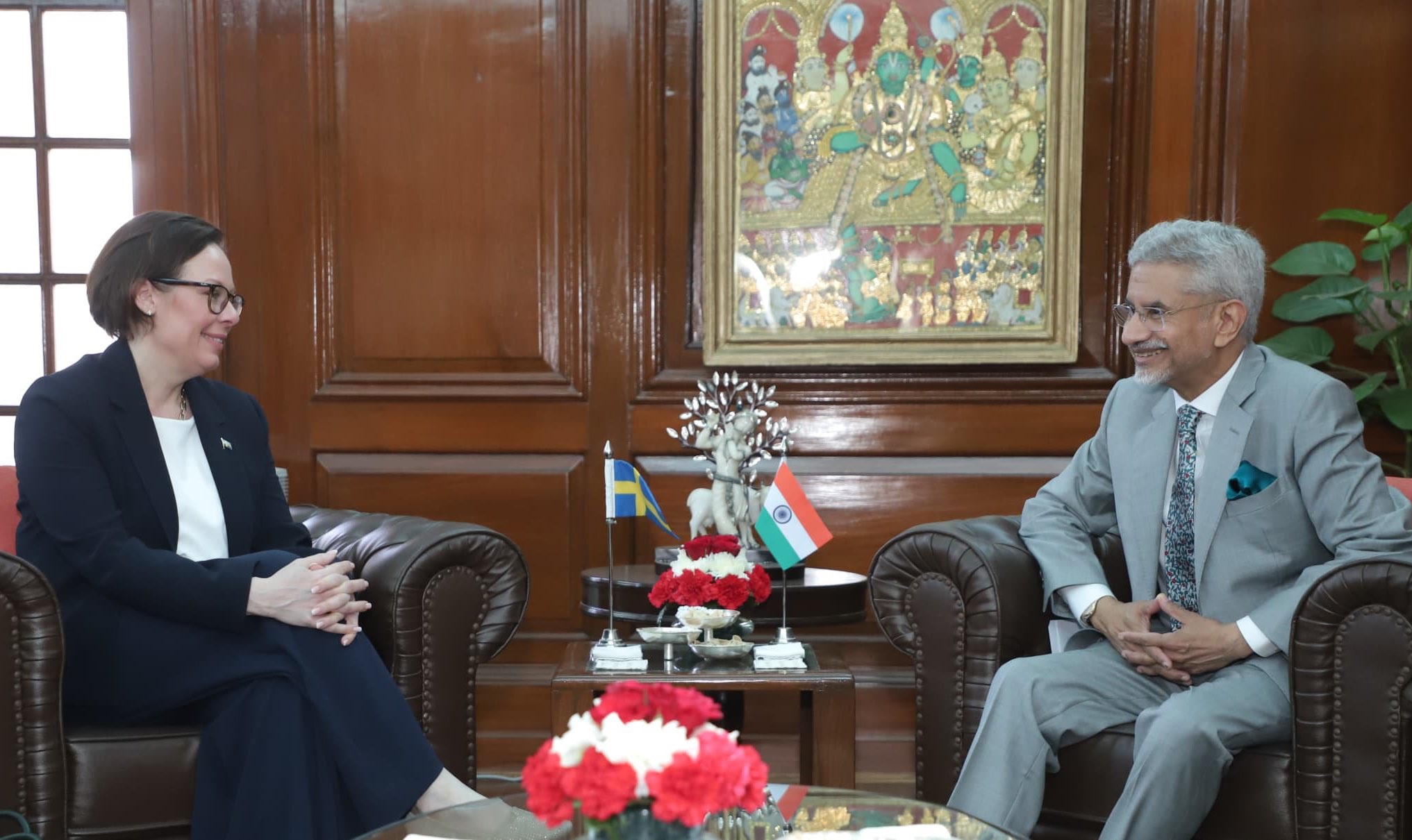 Sveriges utrikesminister i möte med Indiens utrikesminister