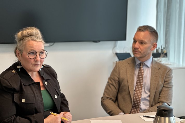 Civilminister Erik Slottner och generaldirektör Eva-Lo Ighe.