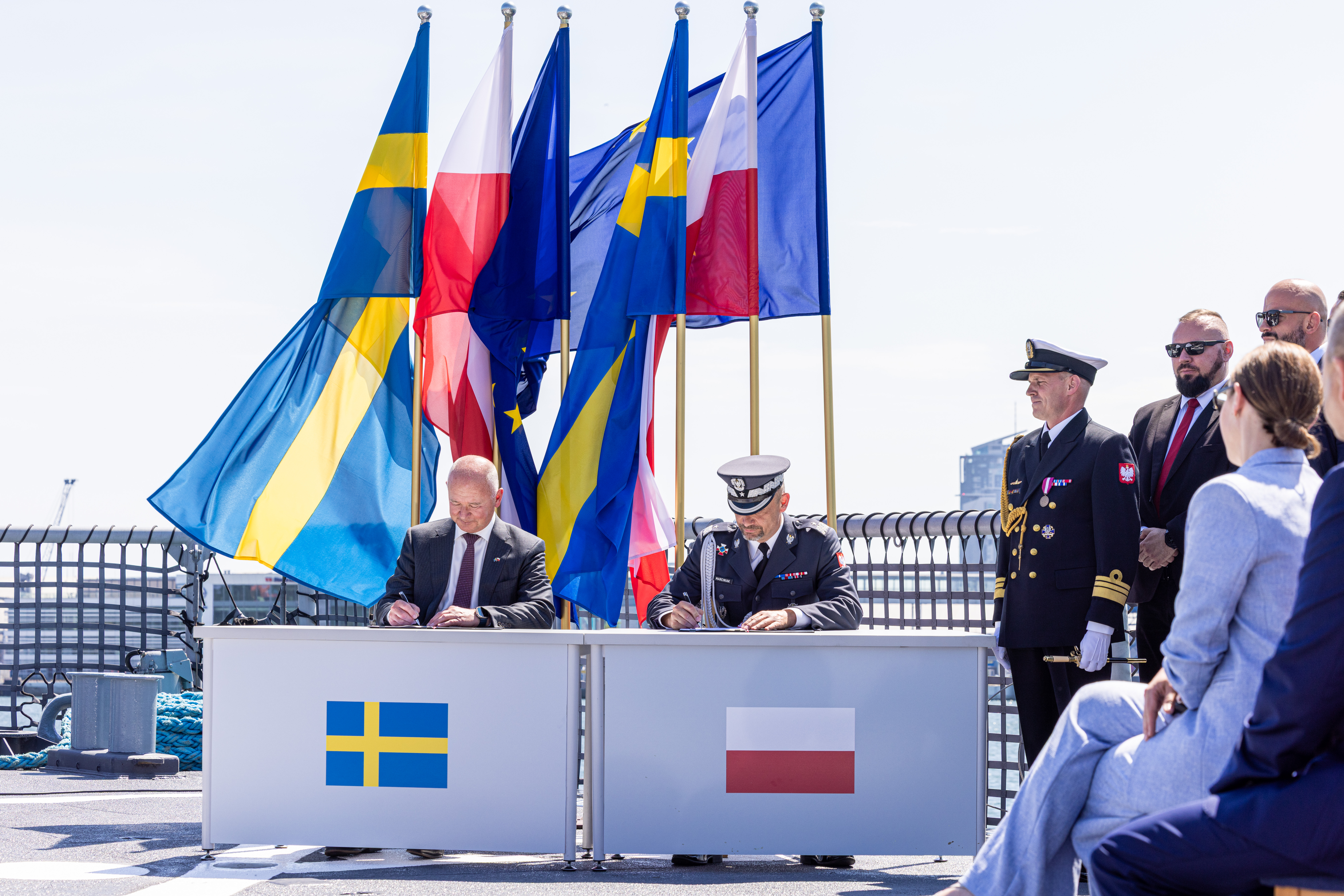 ubåtsavtalet ORKA undertecknats mellan Sverige och Polen.