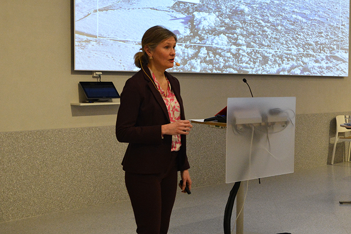 Bild på Katarina Lundahl, statssekreterare åt skolminister Lotta Edholm