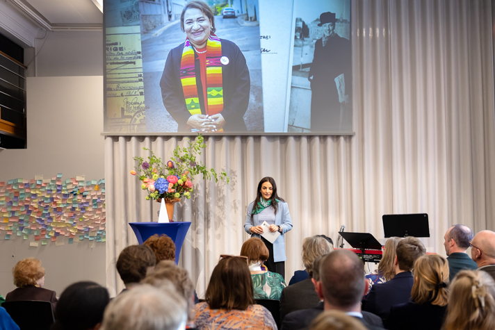 Kulturminister Parisa Liljestrand höll ett tal vid prisutdelningen