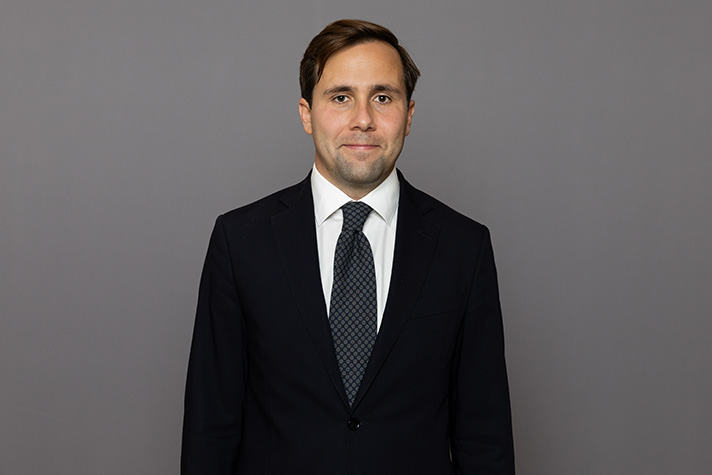 Benjamin Dousa, bistånds- och utrikeshandelsminister