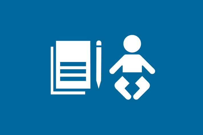 Blå bakgrund vita illustrationer, en bok och en penna bredvid en bebis. På bokomslaget tre rader.