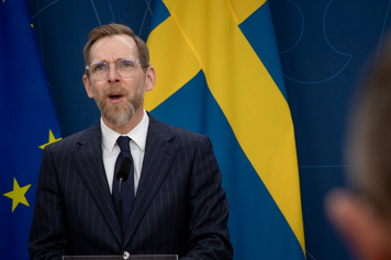 Jakob Forssmed på pressträff.