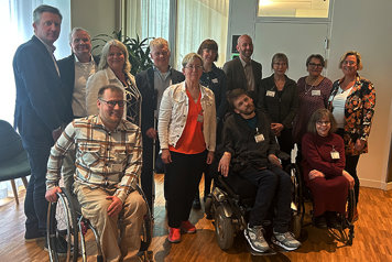 Onsdagen den 17 april ledde socialtjänstminister Camilla Waltersson Grönvall Funktionshindersdelegationens första möte för året.